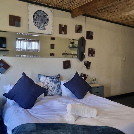 Bedrock Guest Studios Strand Ngoại thất bức ảnh
