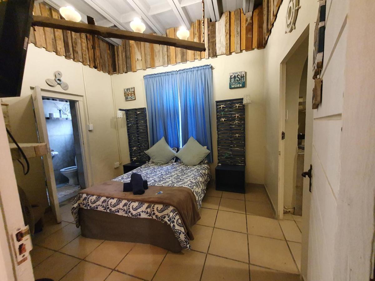 Bedrock Guest Studios Strand Ngoại thất bức ảnh
