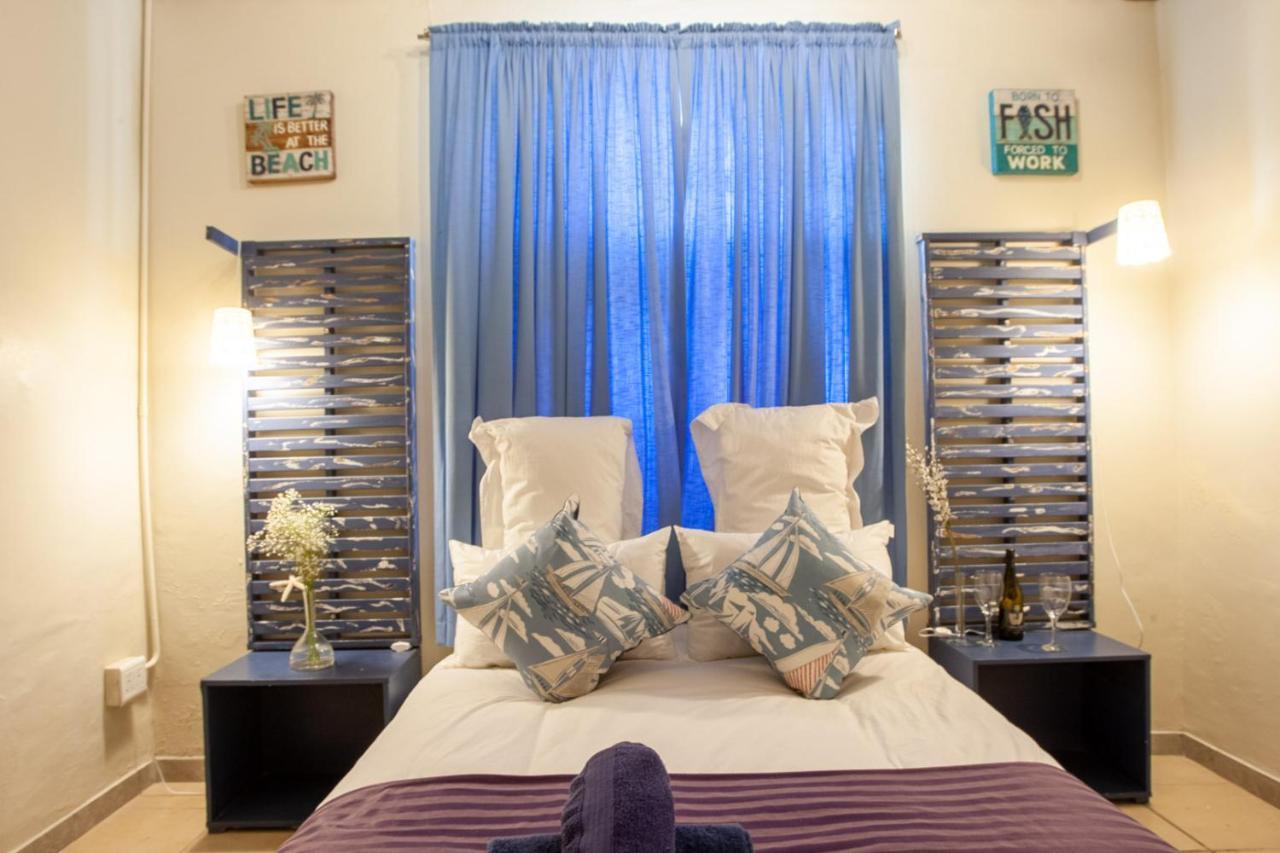 Bedrock Guest Studios Strand Ngoại thất bức ảnh