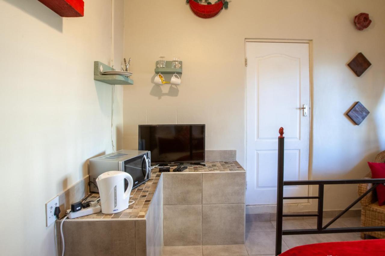 Bedrock Guest Studios Strand Ngoại thất bức ảnh