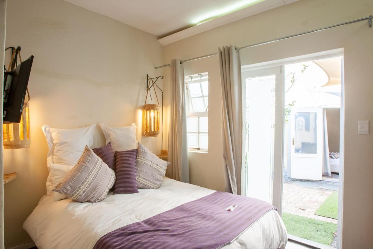 Bedrock Guest Studios Strand Ngoại thất bức ảnh