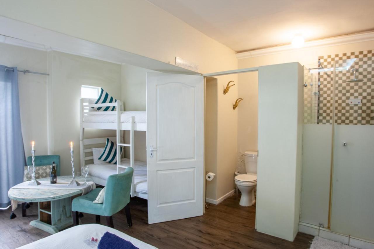 Bedrock Guest Studios Strand Ngoại thất bức ảnh