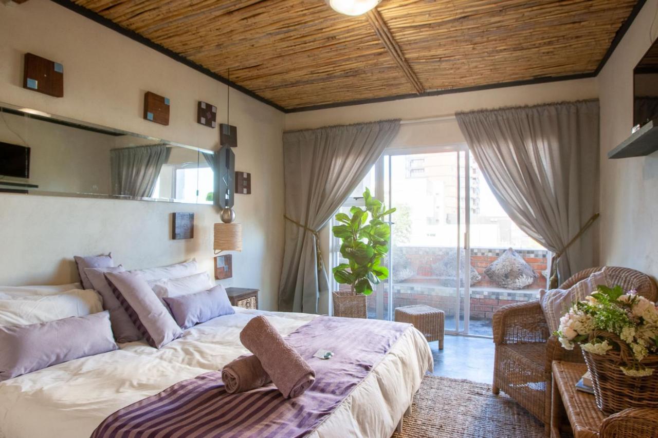 Bedrock Guest Studios Strand Ngoại thất bức ảnh