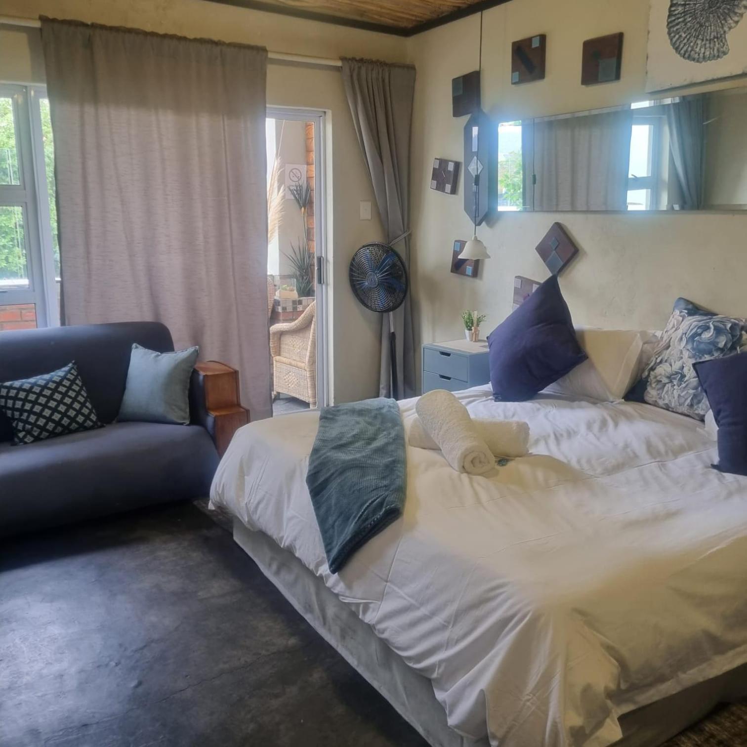 Bedrock Guest Studios Strand Ngoại thất bức ảnh