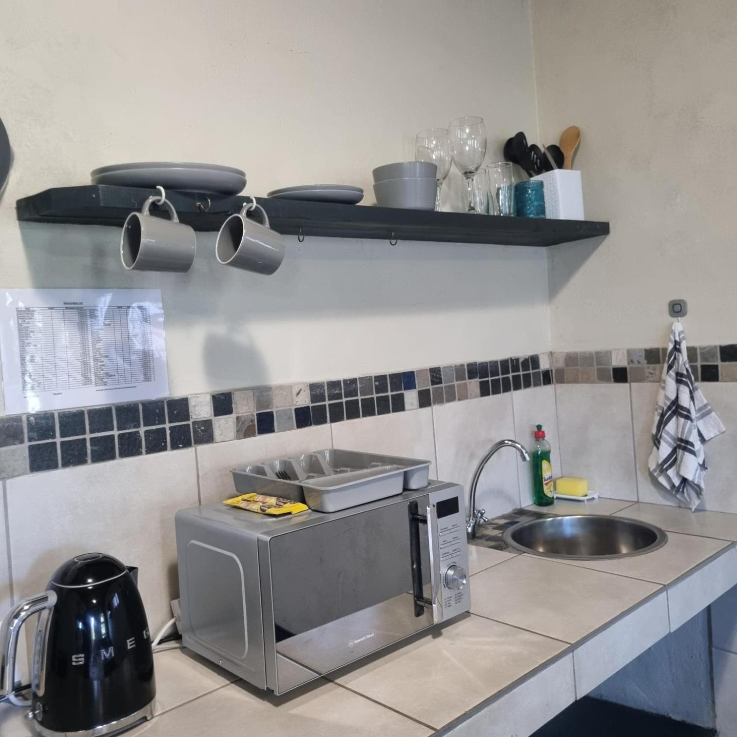 Bedrock Guest Studios Strand Ngoại thất bức ảnh
